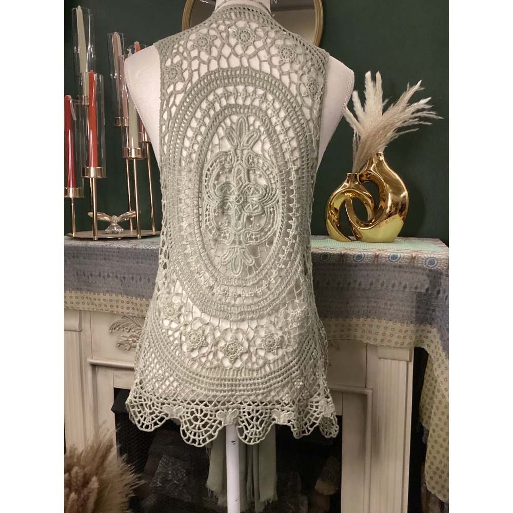 Miss Me Sage Green Distressed Crochet Lace Back Tassel Tie Boho Vest Small - Picture 4 of 6
